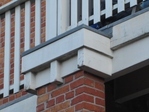 Decoratief timmerwerk.
              <br/>
              Bas van Roijen